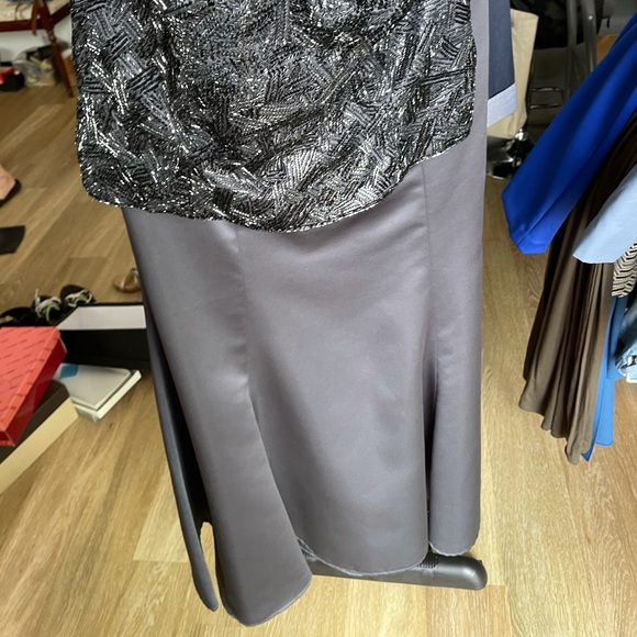 Fancy two piece dress - Picture 2 of 4